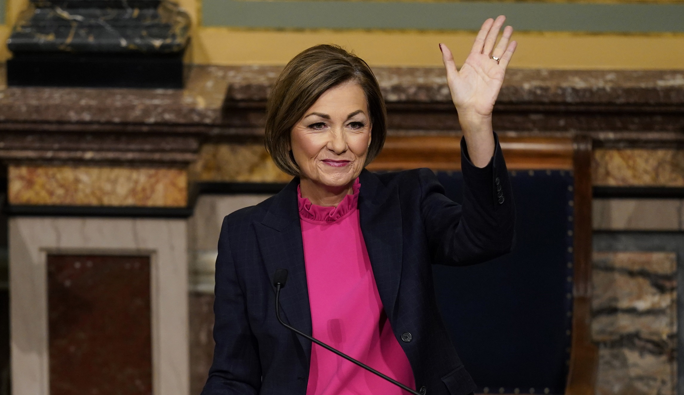 Iowa receives 1,000 applications for new school choice system in just 30 minutes