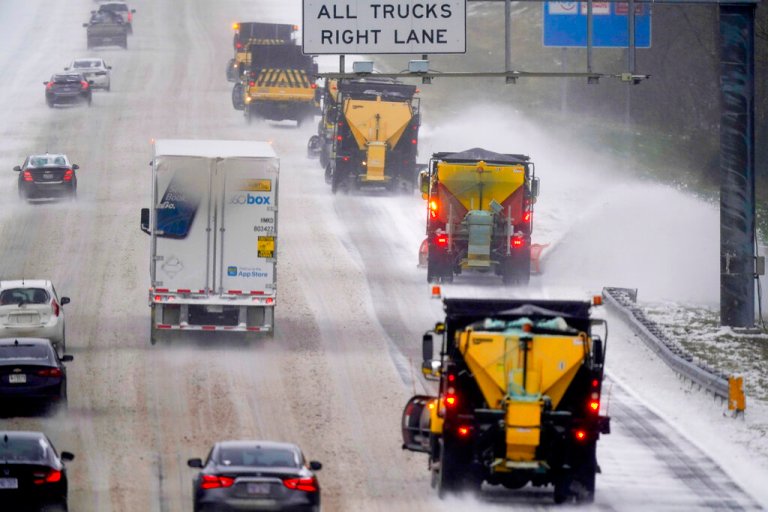 Eighty million on East Coast under winter weather alerts as snowstorm slams South, Northeast