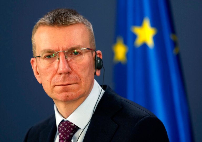 Two foreign ministers from NATO allies in Kyiv as Russia attacks Ukraine