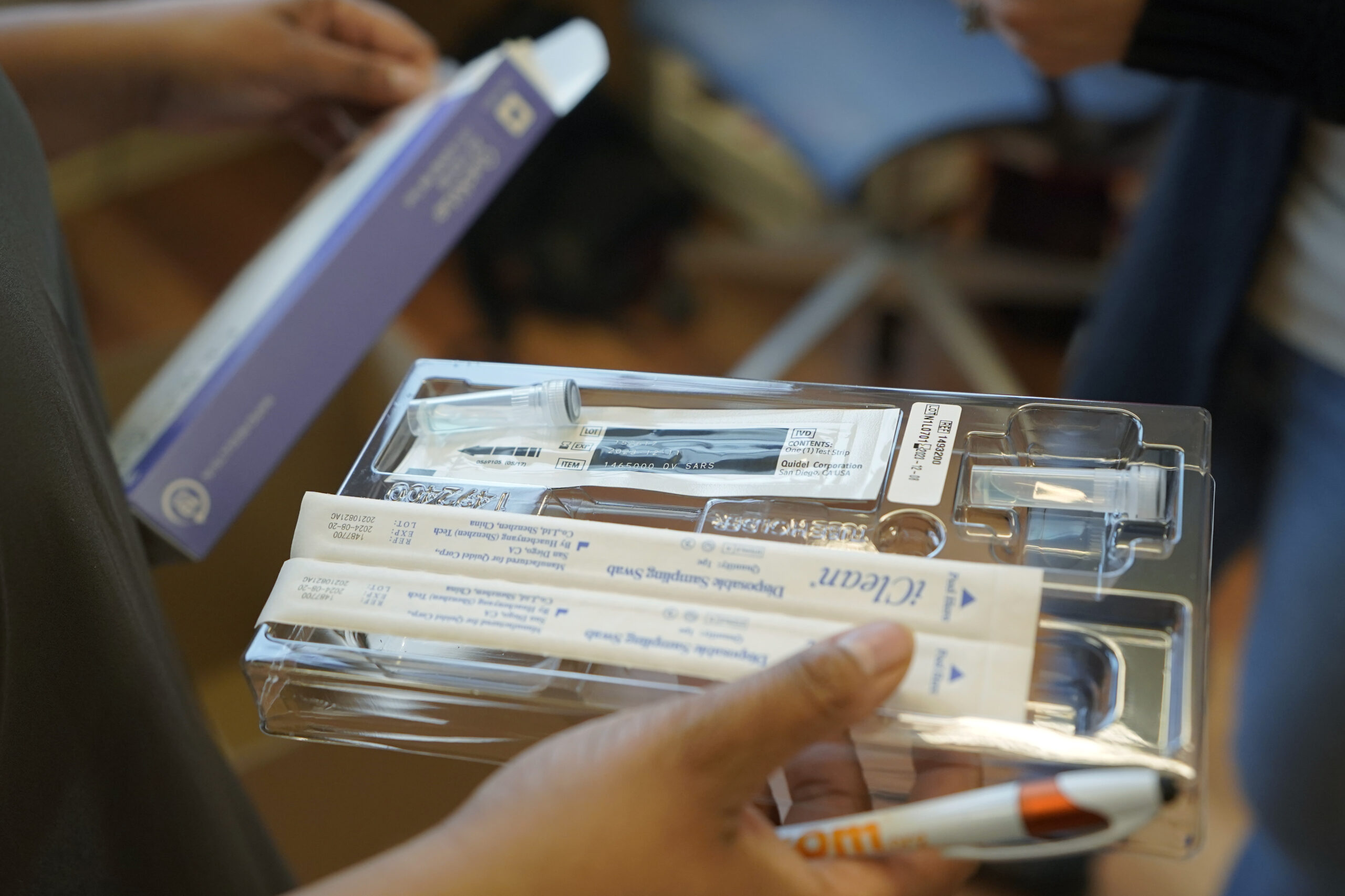 Biden administration re-ups free COVID-19 tests as holidays approach