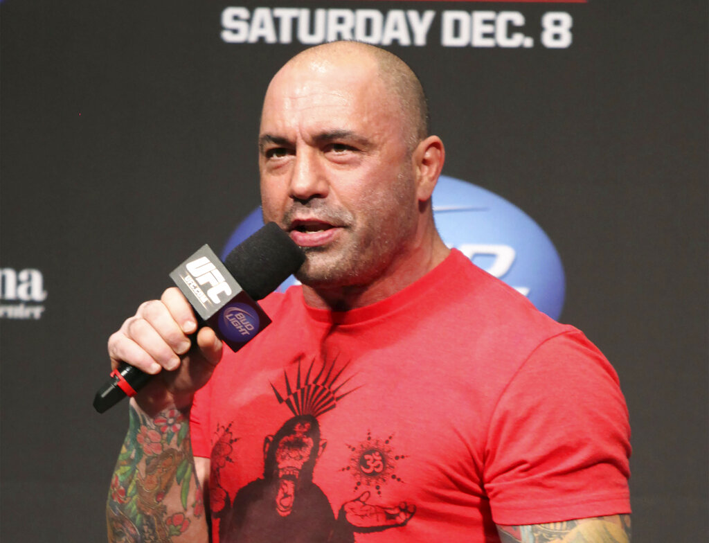 WATCH: Joe Rogan will never have Trump on podcast, ‘not interested in helping him’