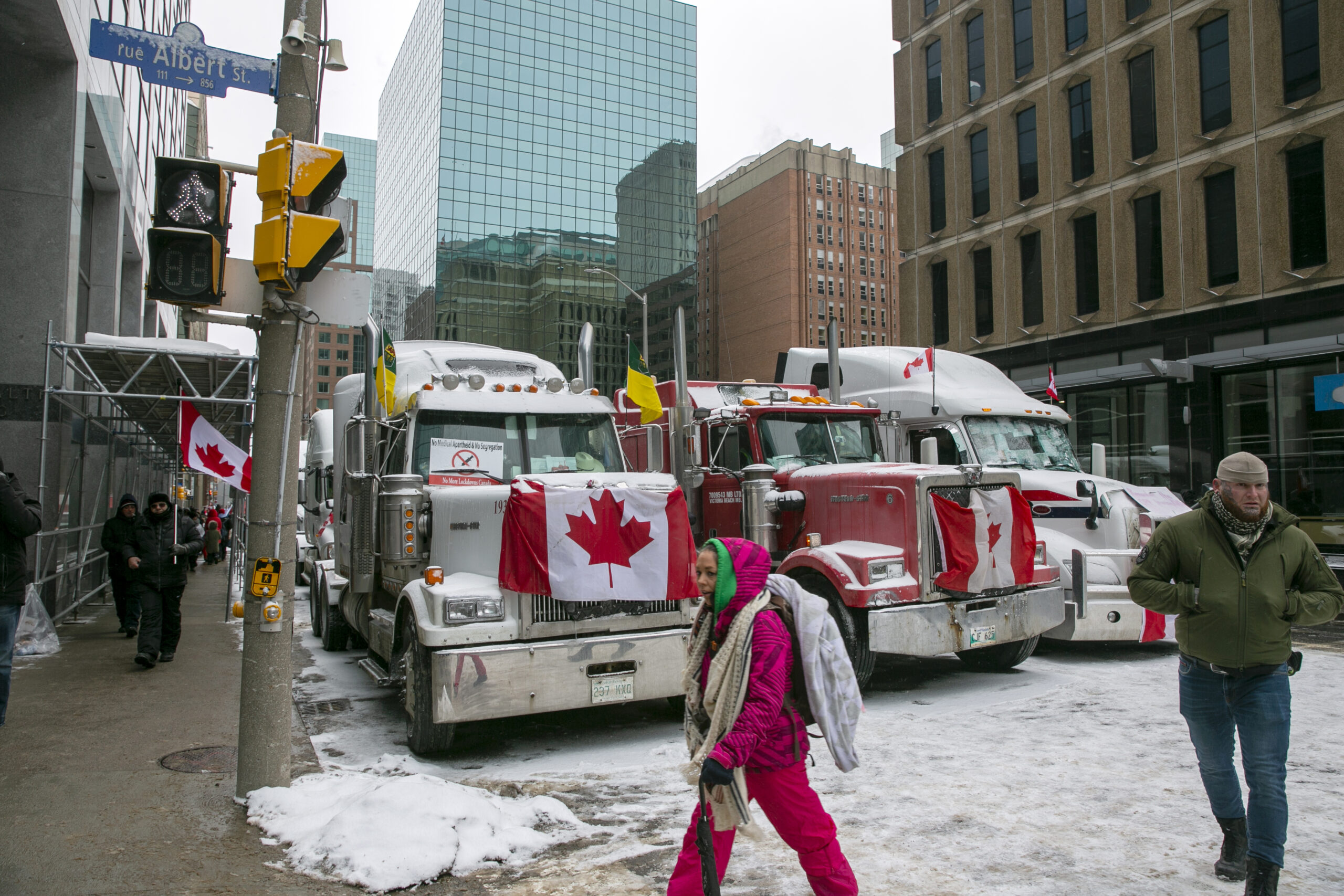 TD Bank freezes two accounts with $1.1 million intended for Canadian protesters