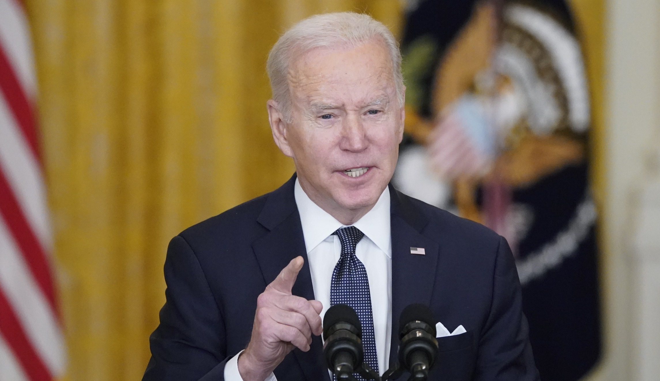 White House steps gingerly around Ukraine’s NATO ambitions