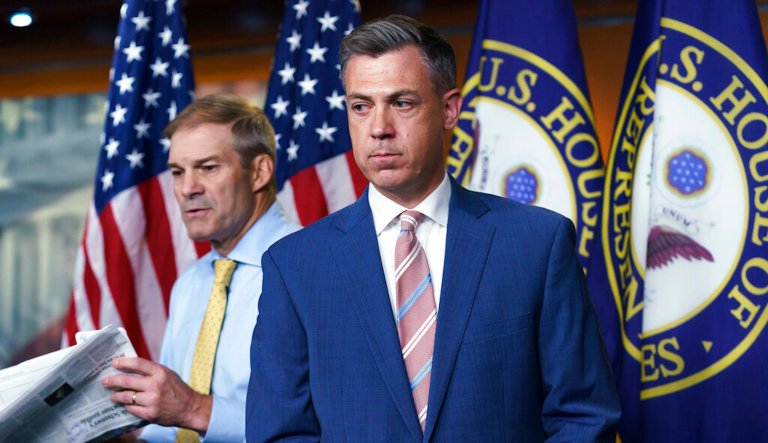 Conservatives hope Twitter transgender content restrictions go away under Musk