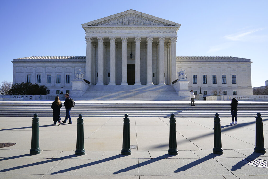 C-SPAN poll: Voters clueless about Supreme Court but trust it