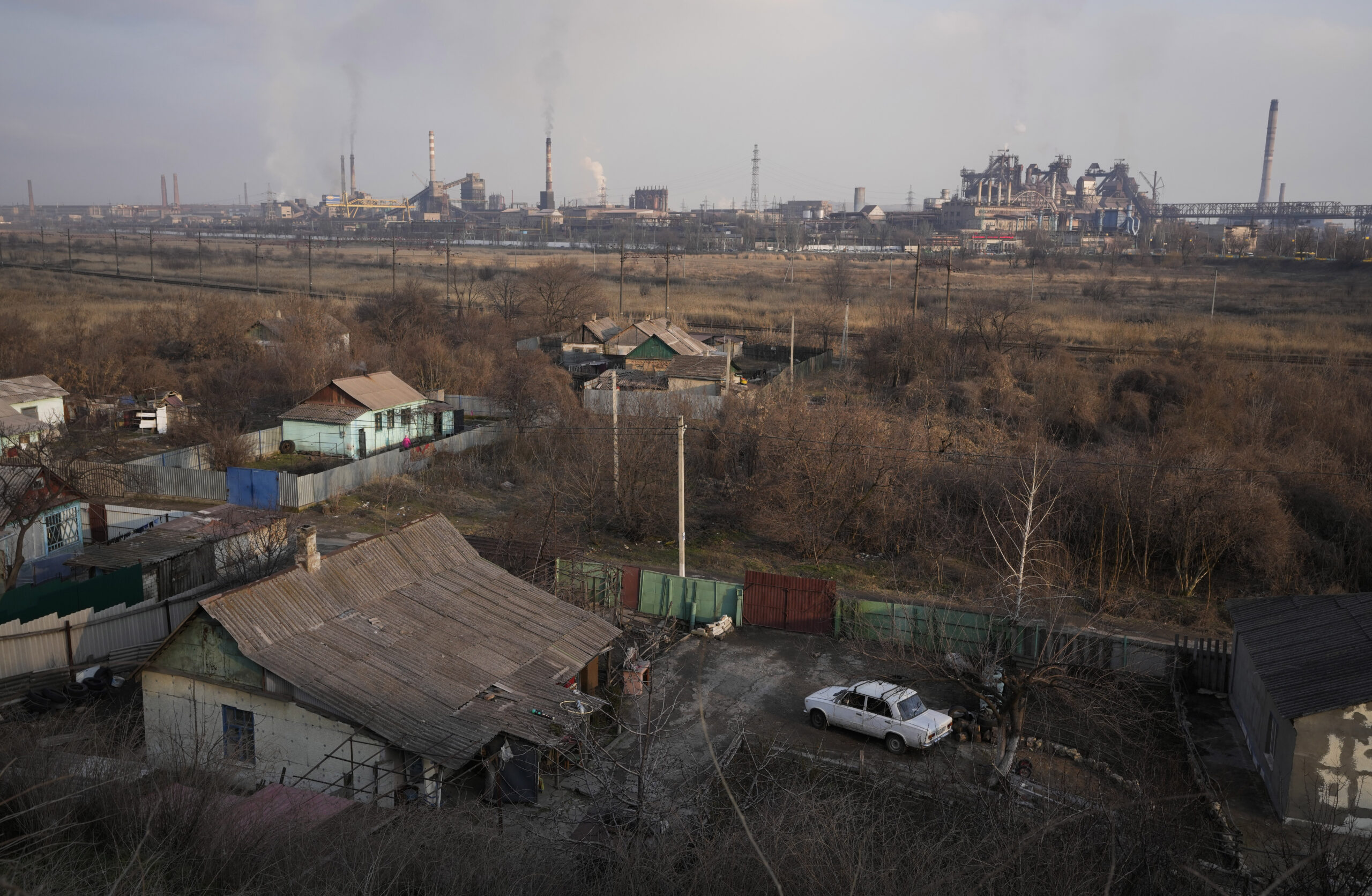 Ukraine suspects cyberattack behind state websites and banks going down