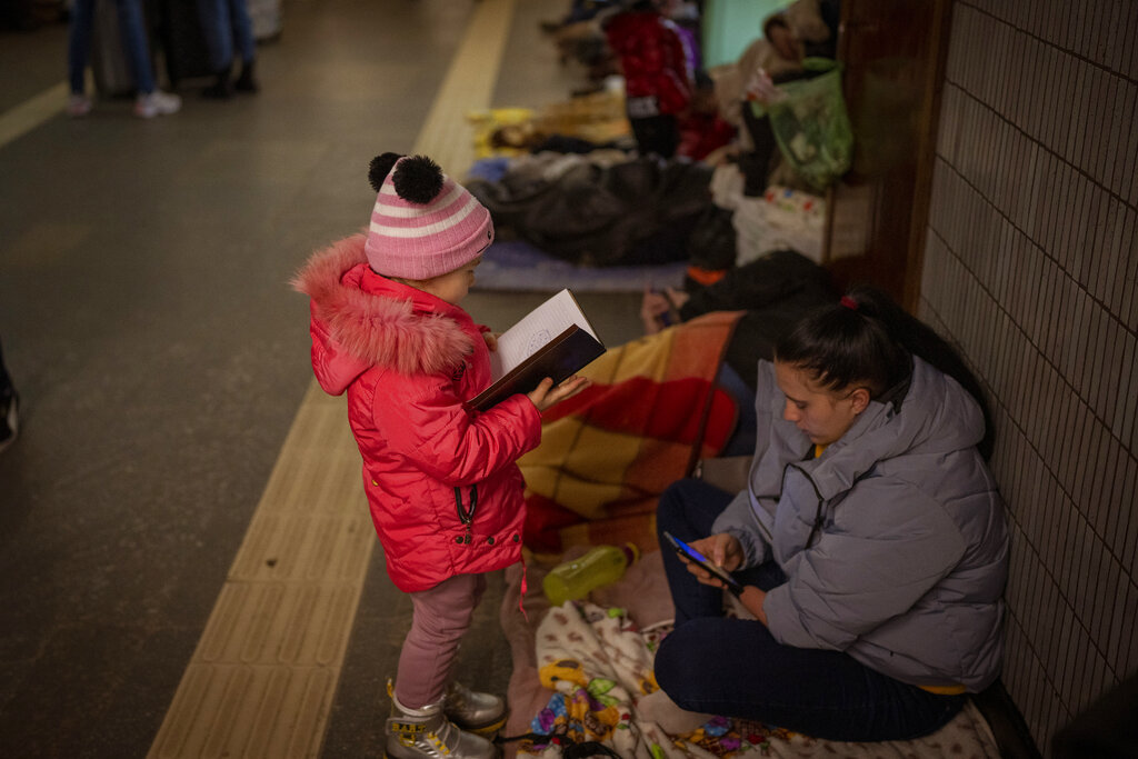 US can help suffering Ukrainians by donating its surplus IMF crisis funds