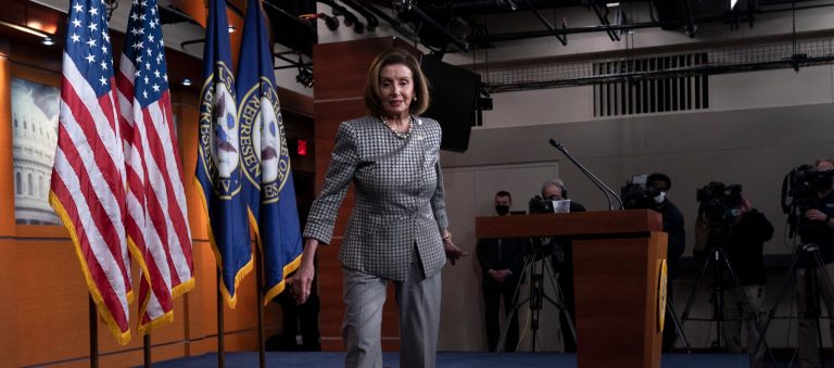 Pelosi backs ban on Russian oil imports