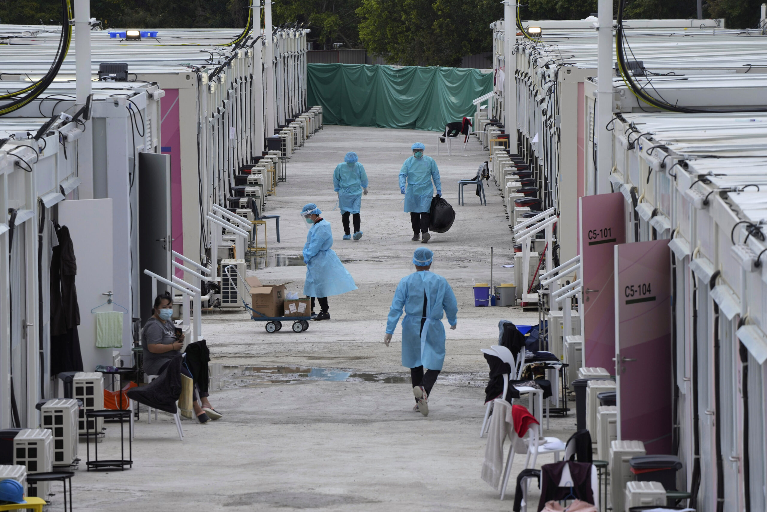Nearly 300,000 Hong Kong residents in isolation amid COVID-19 surge