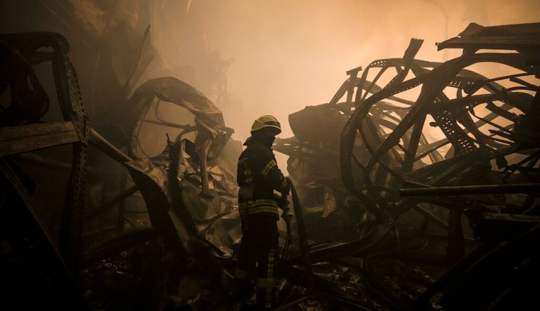 Russia seeks out military support from China in Ukraine crisis