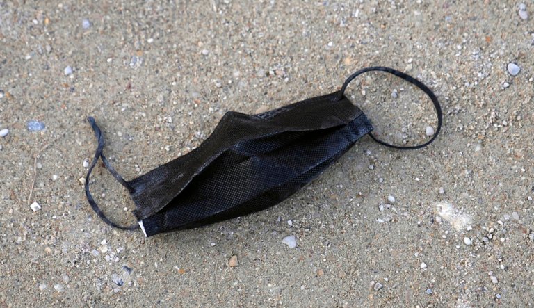 End the travel mask mandate now