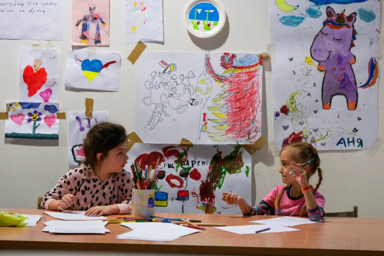 Children of war: UNICEF says 55 Ukrainian youth become refugees ‘every single minute’