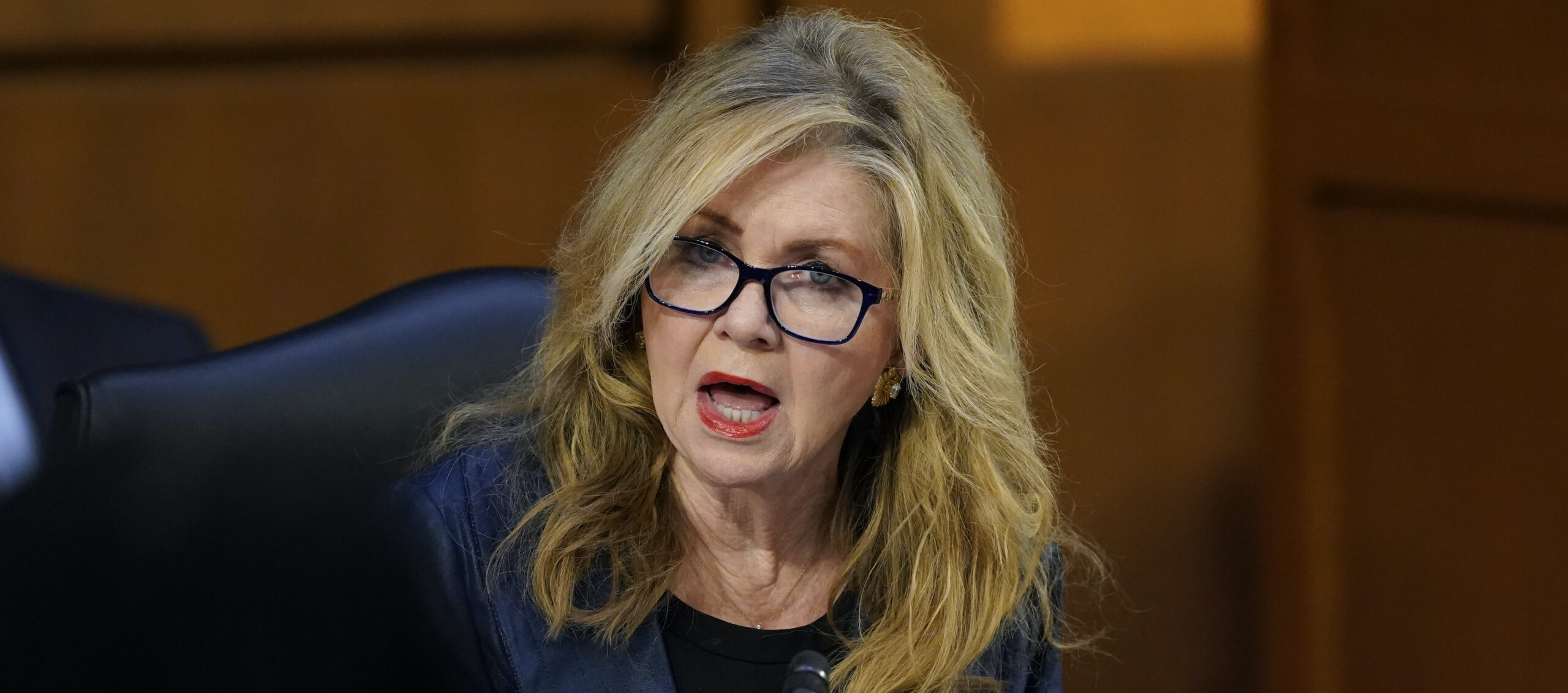 Jackson says she cannot define what a woman is at confirmation hearing