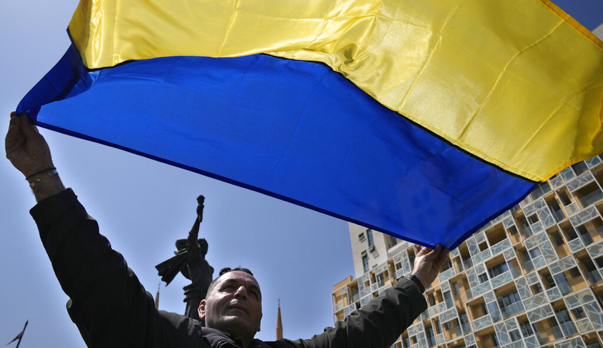 DePaul University enrolls and covers tuition for 100-plus Ukrainian students