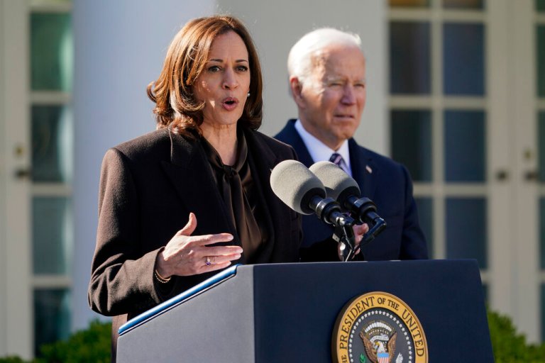 Another top Harris aide out as deputy chief of staff heads for the exit