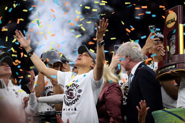 NCAA winners South Carolina stay in the locker room during national anthem