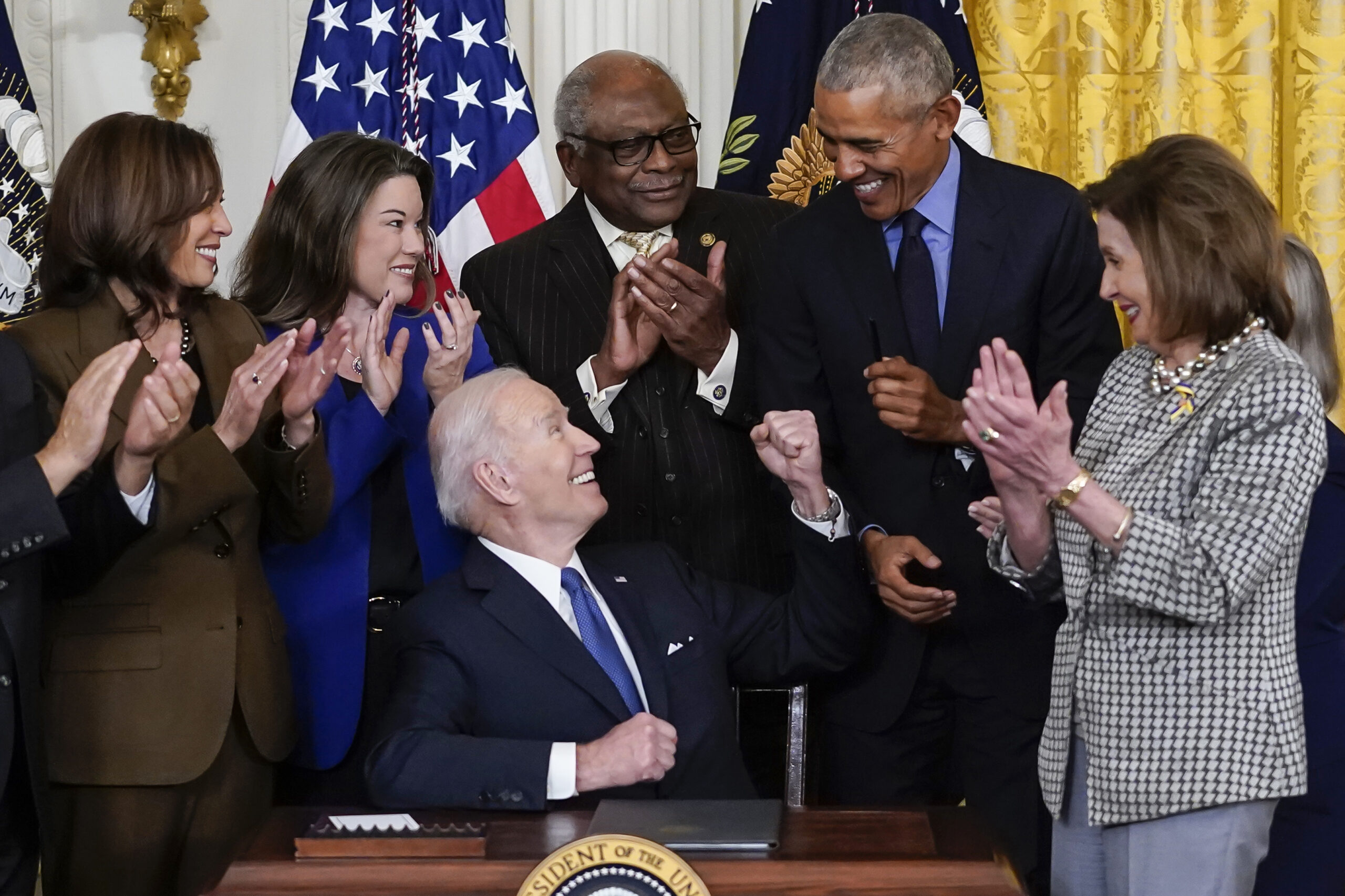New Mark Levin book takes it to Democrats, ‘brass knuckles, baby’