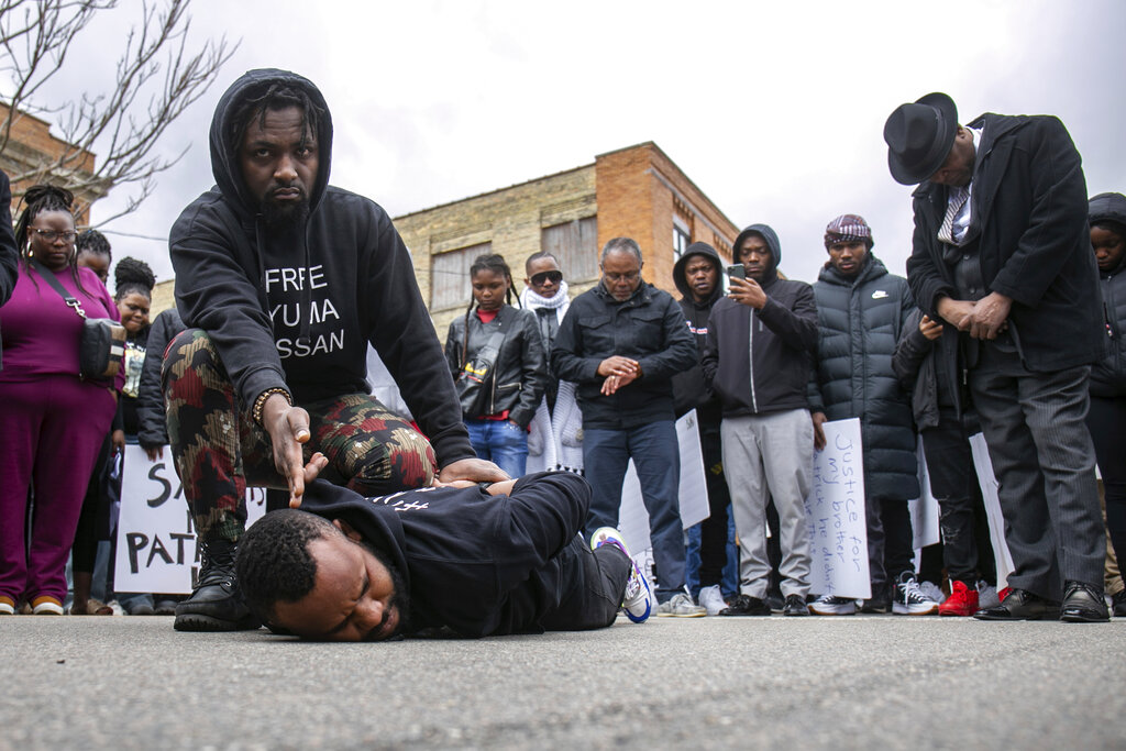 Michigan police release footage of fatal shooting of black man during traffic stop