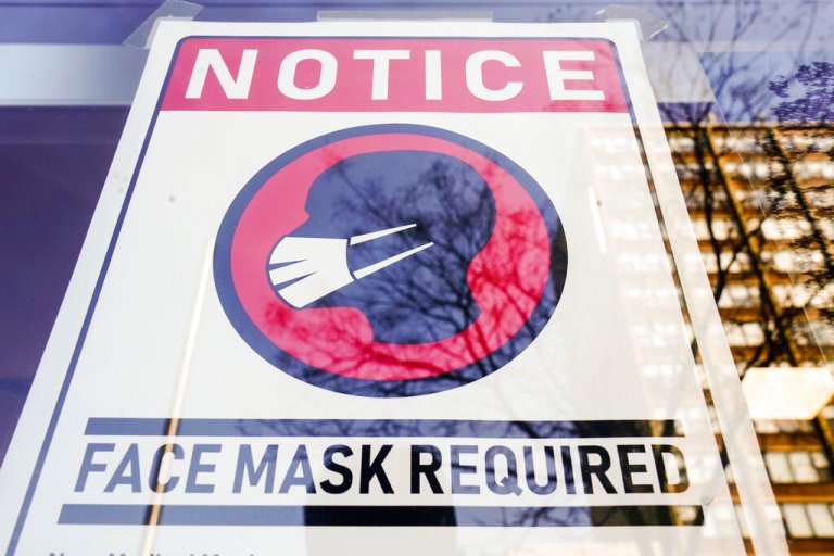 Philadelphia lifts mask mandate days after reimplementing it