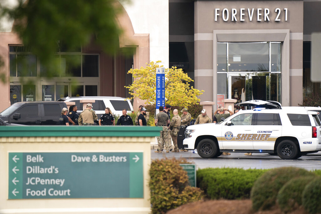 Suspect arrested in South Carolina mall shooting that injured 14
