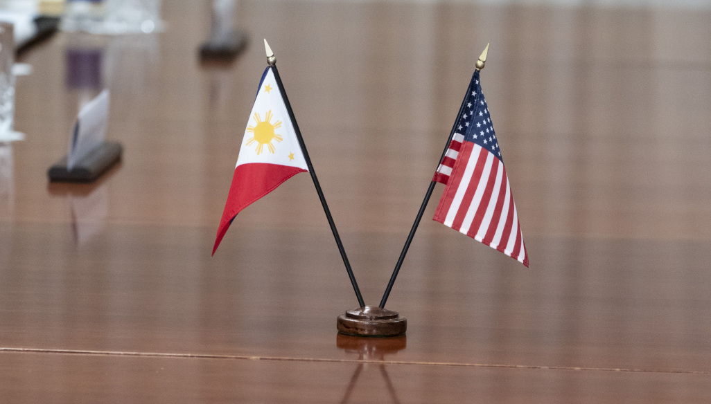 Hundreds of Filipino workers stranded on island over dispute with contractor: Report