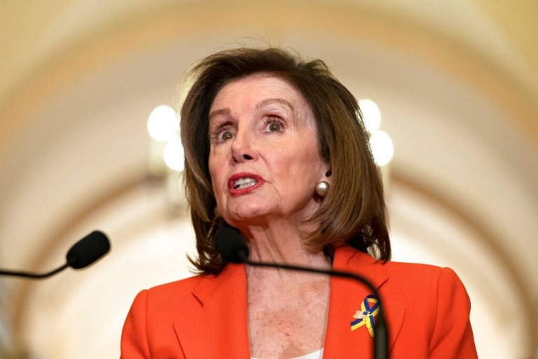Speaker of the House Nancy Pelosi of Calif., announced a new wage minimum for the House. (AP Photo/Jacquelyn Martin)