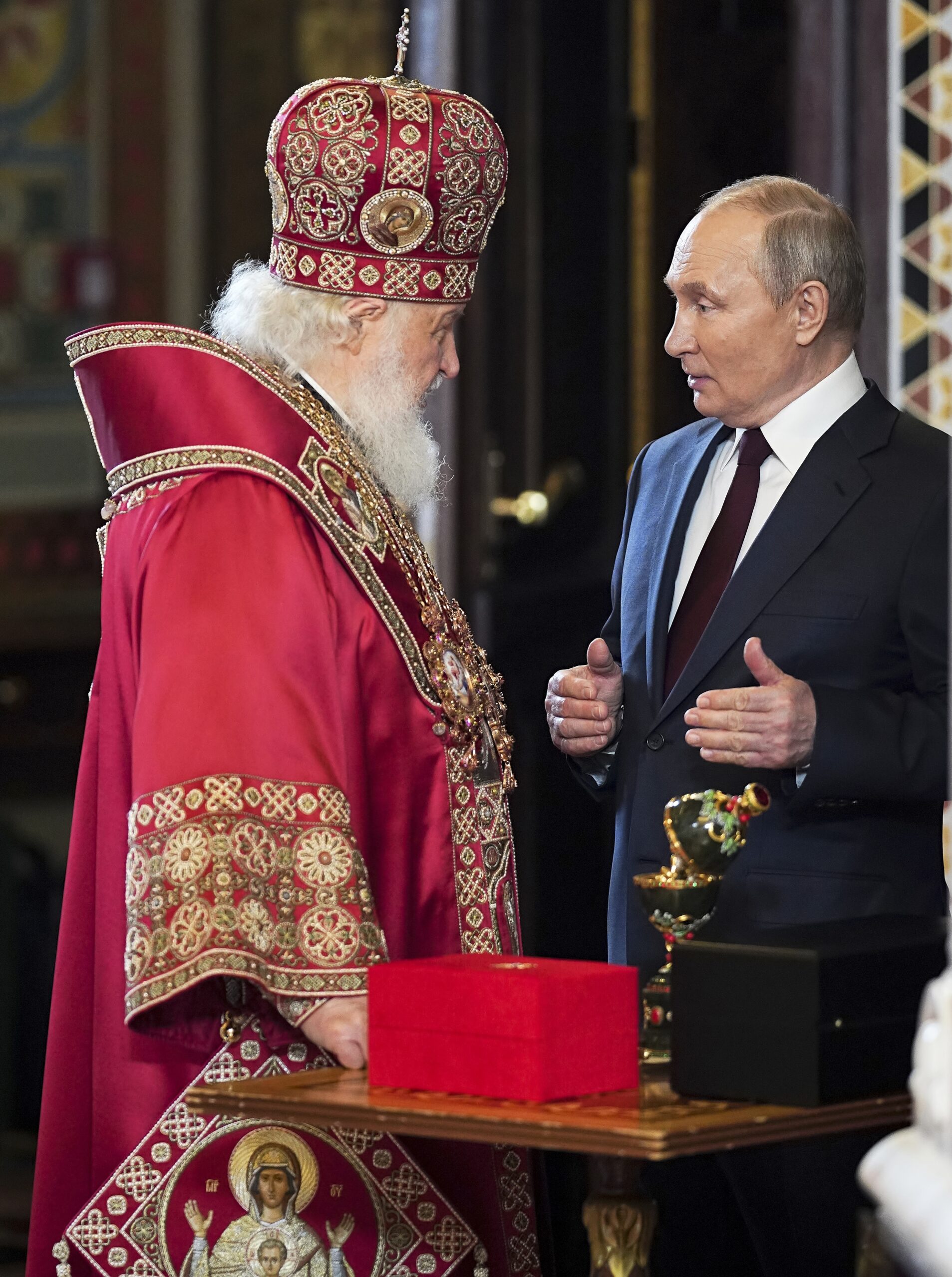 Lithuania bans Russian Orthodox Patriarch Kirill from entering country