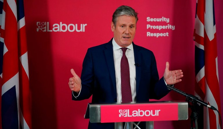 Labour leader congratulates Truss with swipe at Conservatives