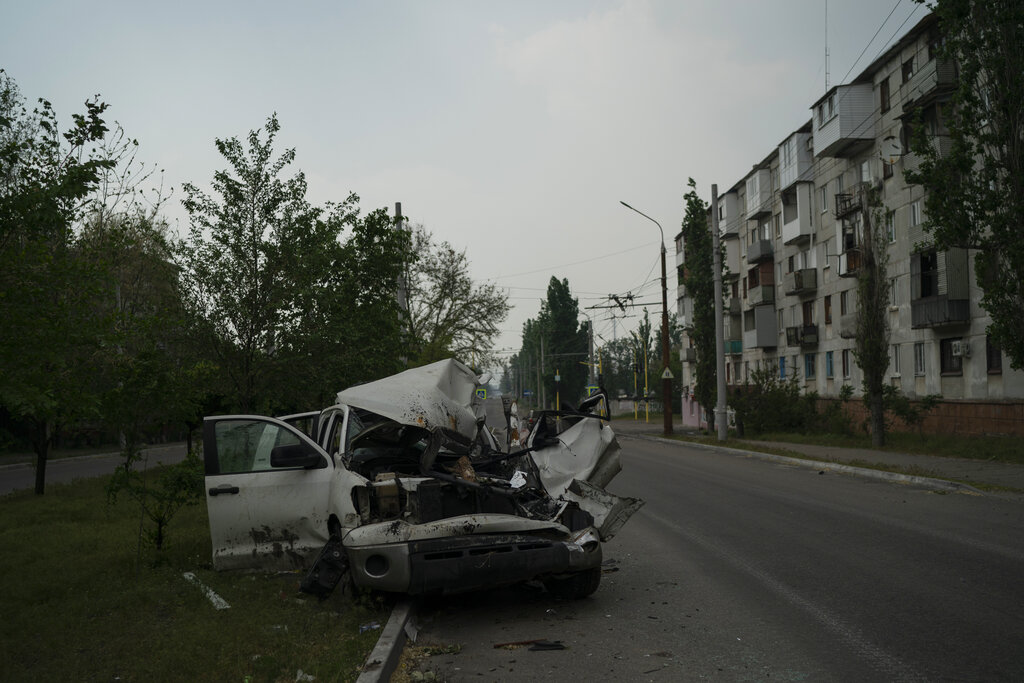 Fate of Donbas being decided in ‘fierce battle’ in Severodonetsk, Zelensky says