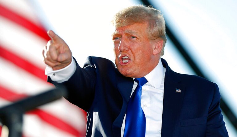 Trump holds rally in Wyoming as he tries to oust Liz Cheney