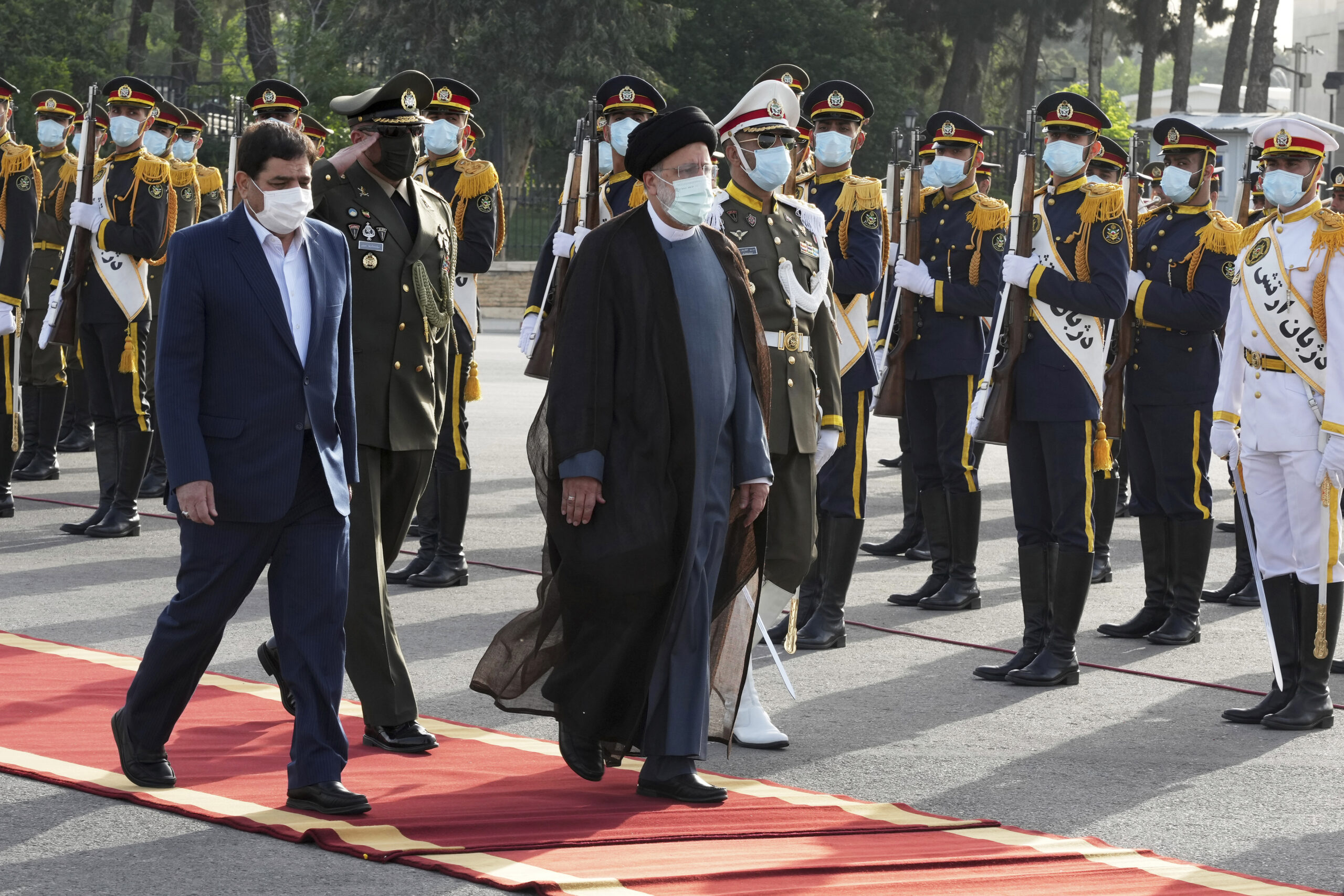 Iran vows to avenge death of Revolutionary Guard colonel shot dead