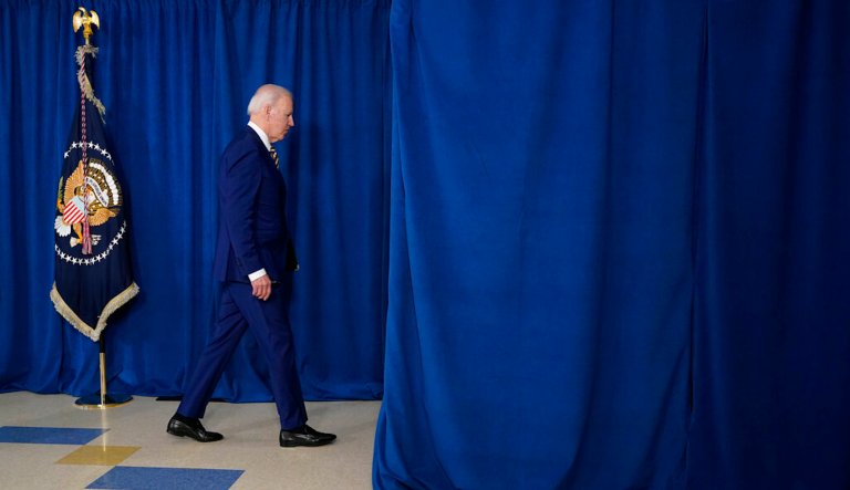 ‘An embarrassment’: Democrats embrace special counsel in wake of Biden document scandal