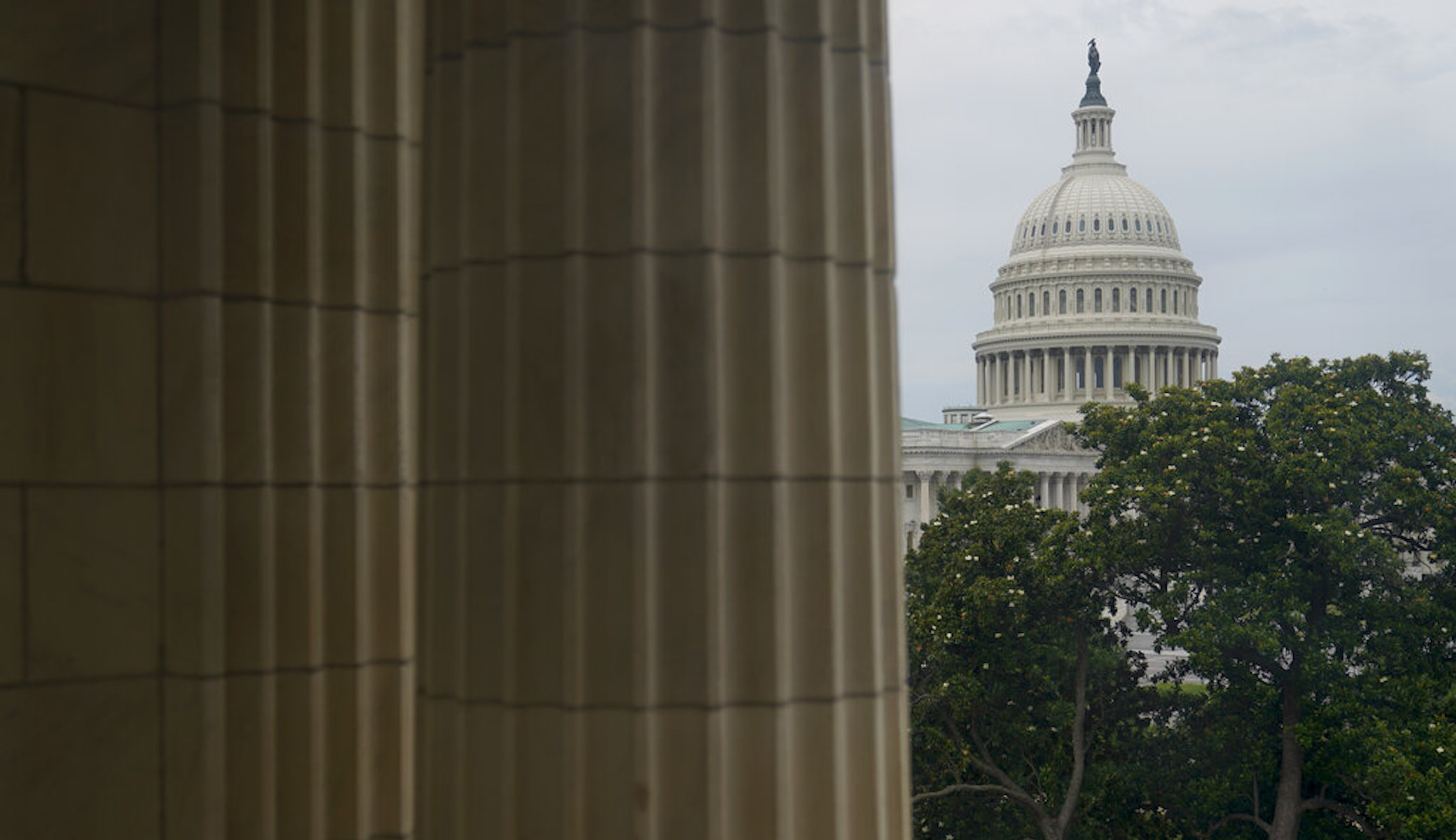 Senate email system crashes amid avalanche of reply-alls to security test