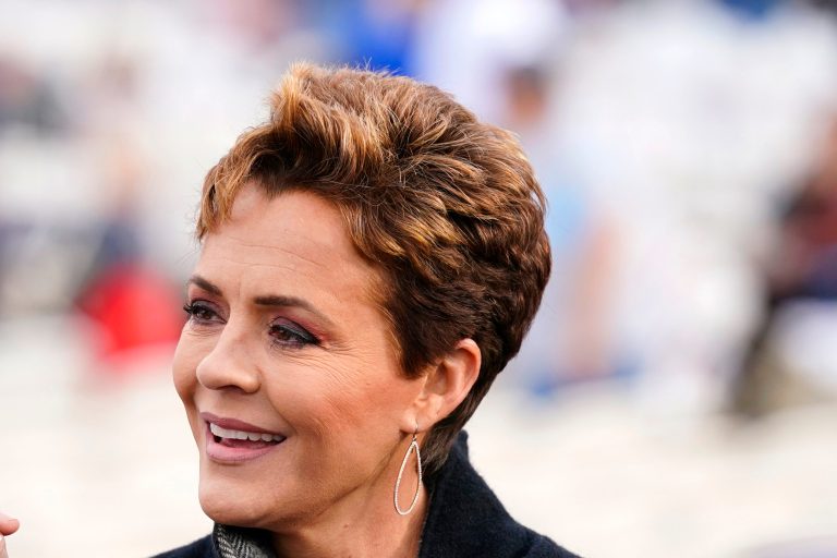 Kari Lake calls break-in at Hobbs campaign headquarters ‘Jussie Smollett part two’