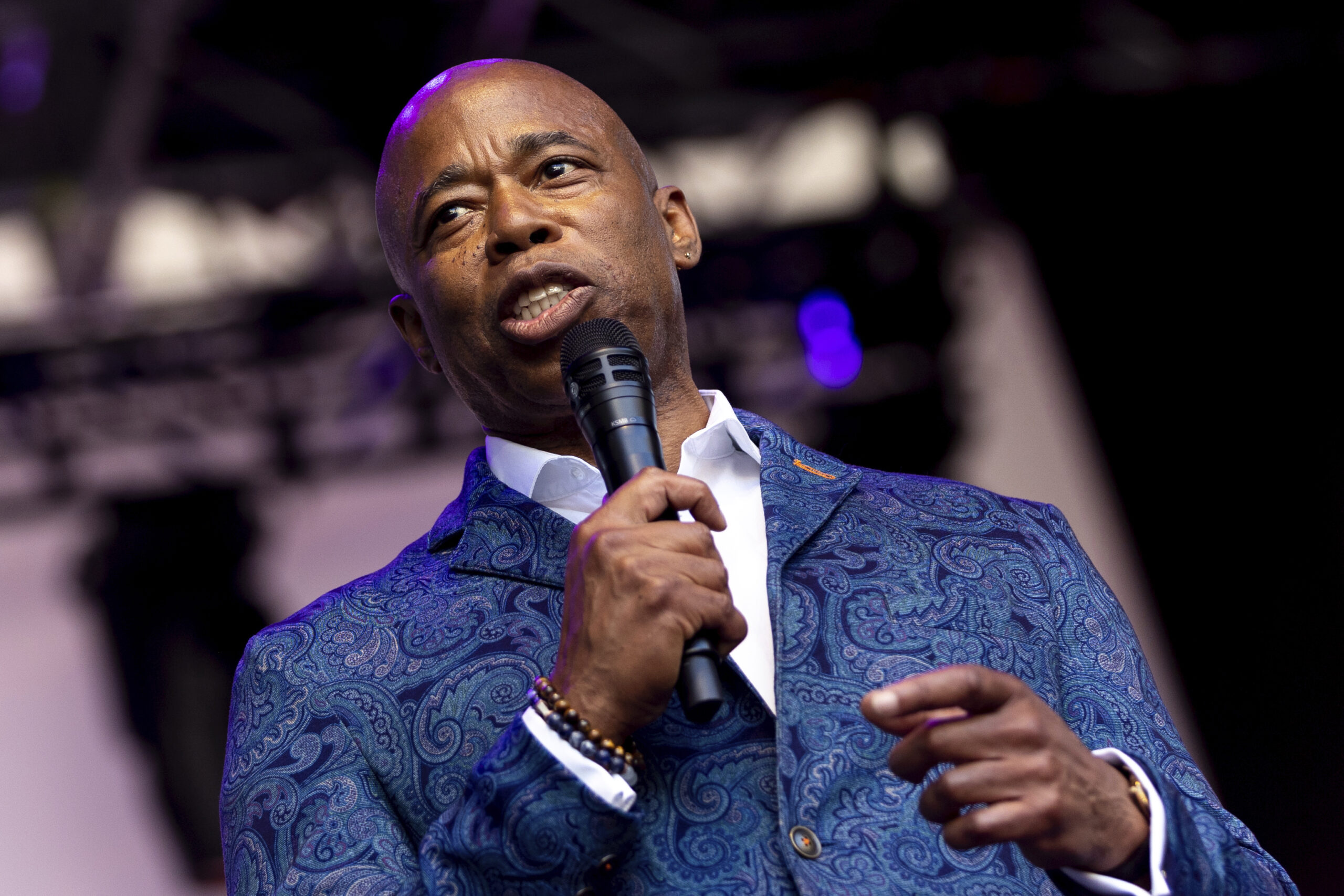 ‘Better safe than sorry’: NYC mayor backs nuclear PSA released by city