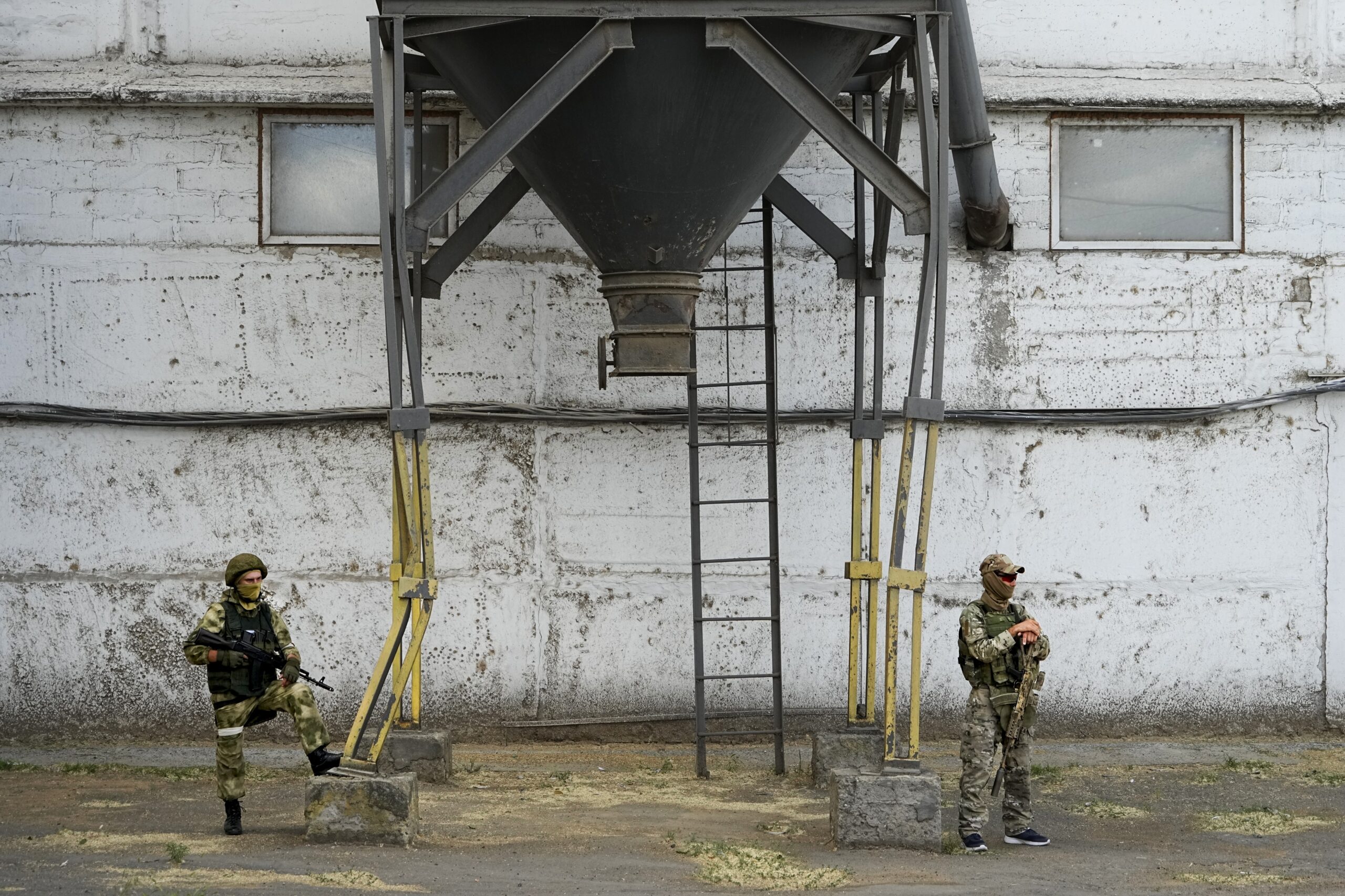 Nuclear power plant attacked by Ukrainian kamikaze drones, Russian officials say