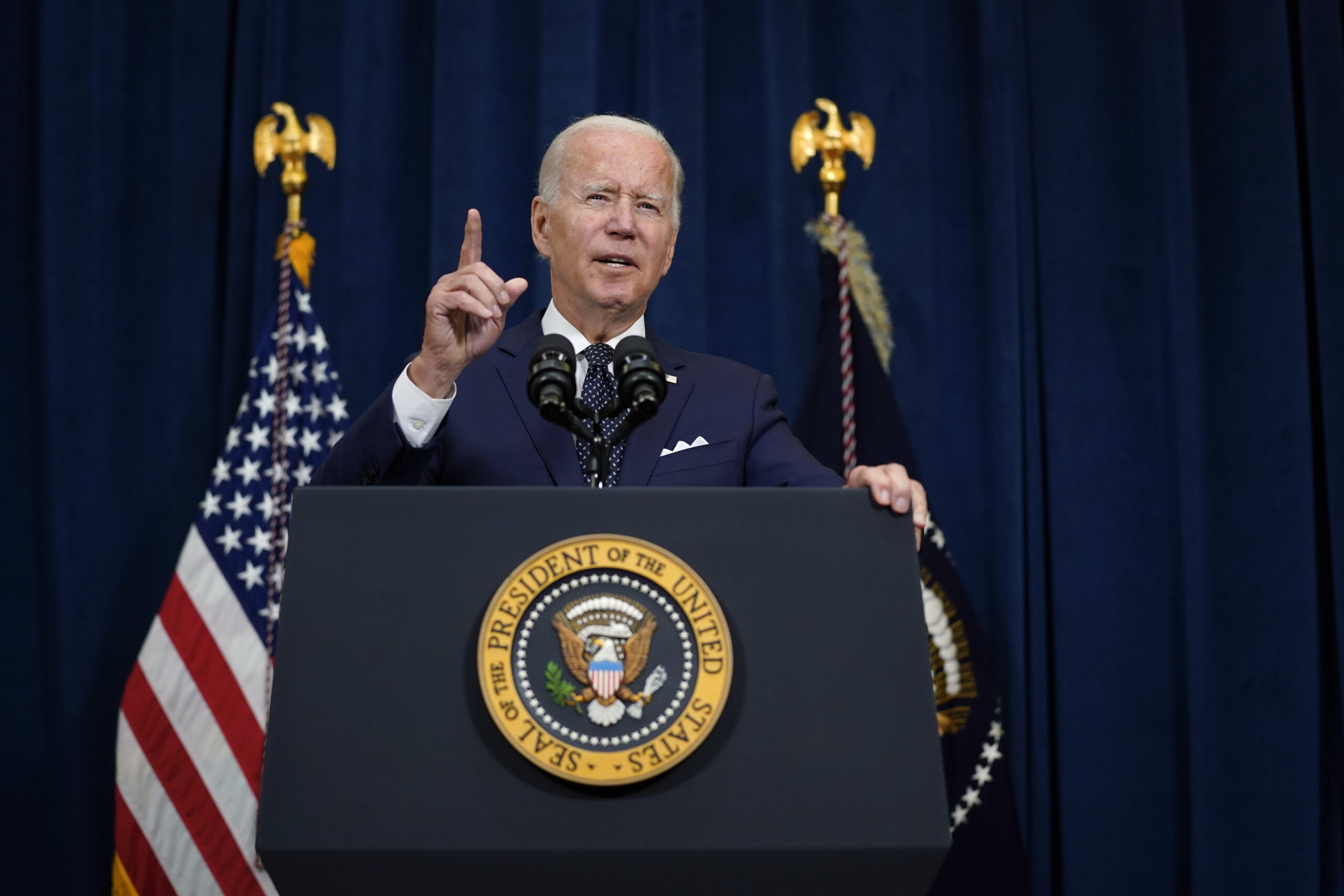 Biden teases oil announcement following meeting with Saudi crown prince