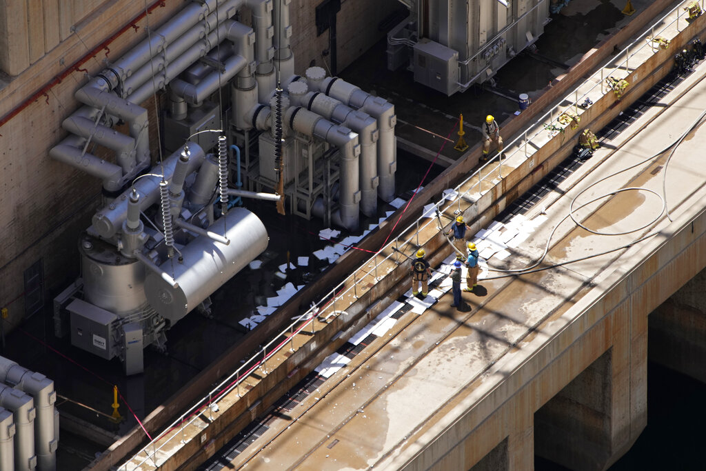 SEE IT: Hoover Dam transformer bursts into flames