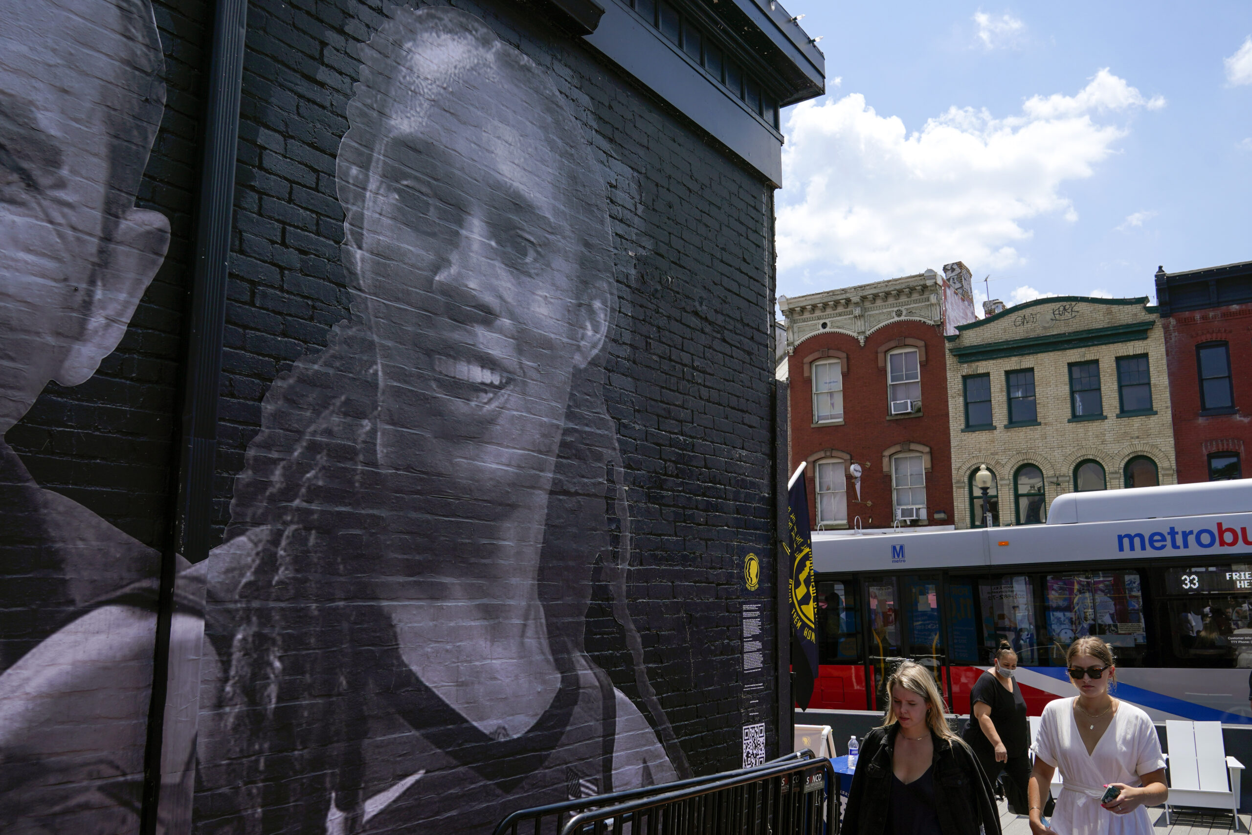 SEE IT: DC mural draws attention to Brittney Griner and US detainees abroad