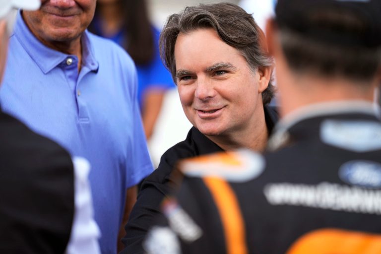 NASCAR’s Jeff Gordon suspends retirement for IMS race Labor Day weekend