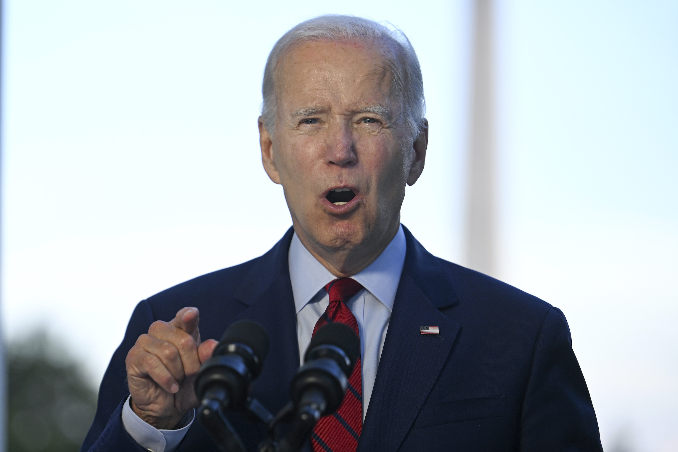 Biden had no faith in the Afghan government — until it came time to withdraw