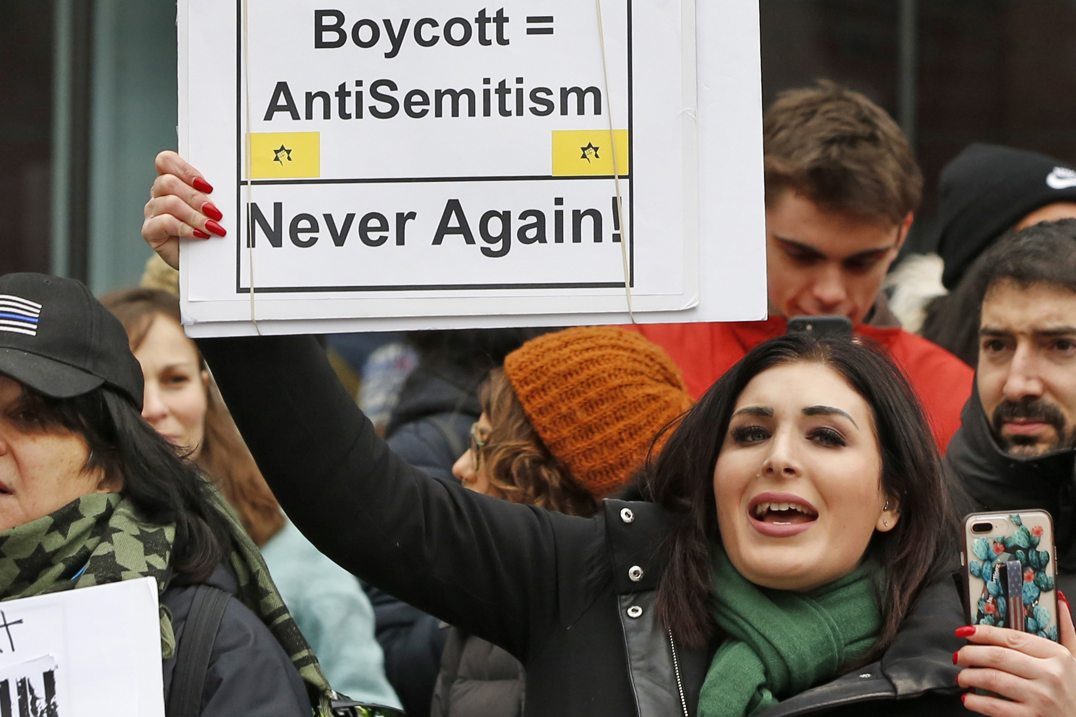 Trump campaign says it will not be hiring far-right influencer Laura Loomer after confusion