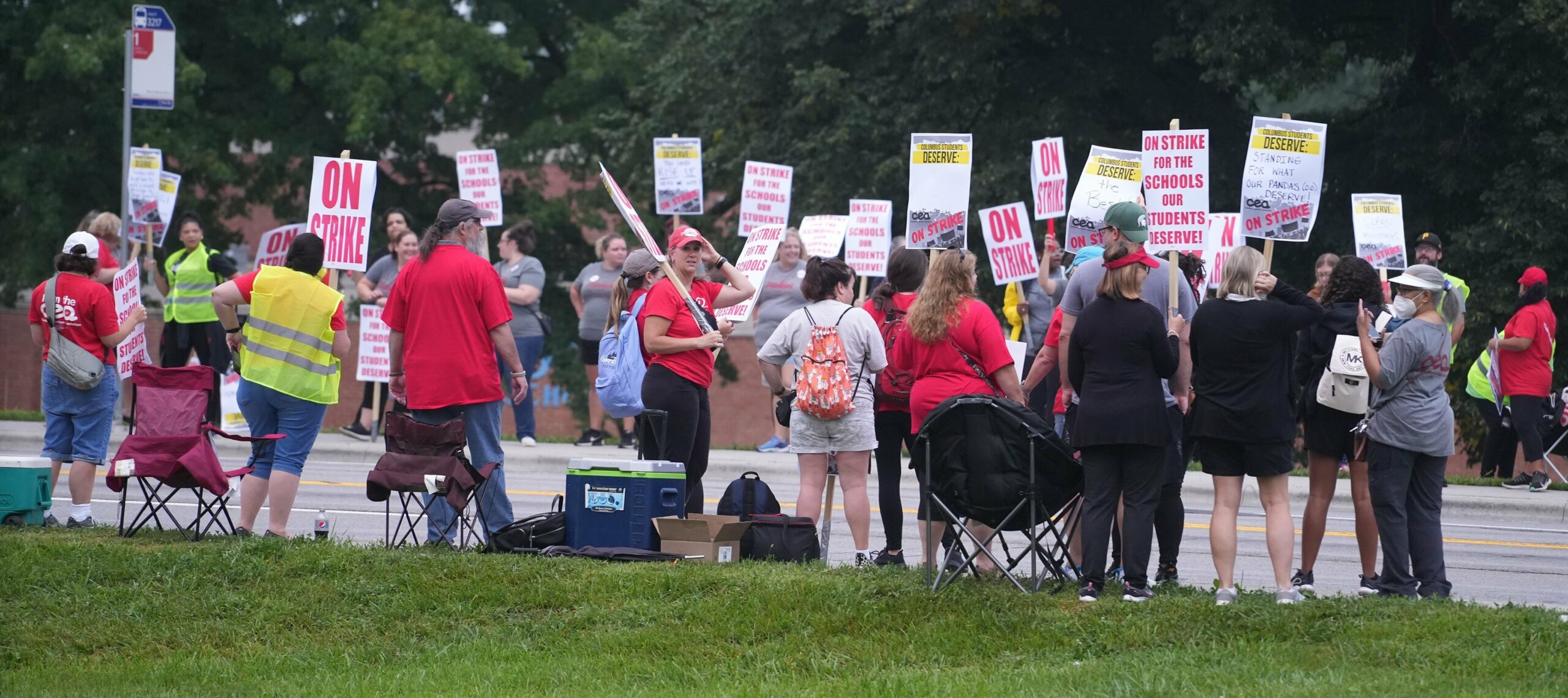 Columbus students begin school year online due to teacher strike