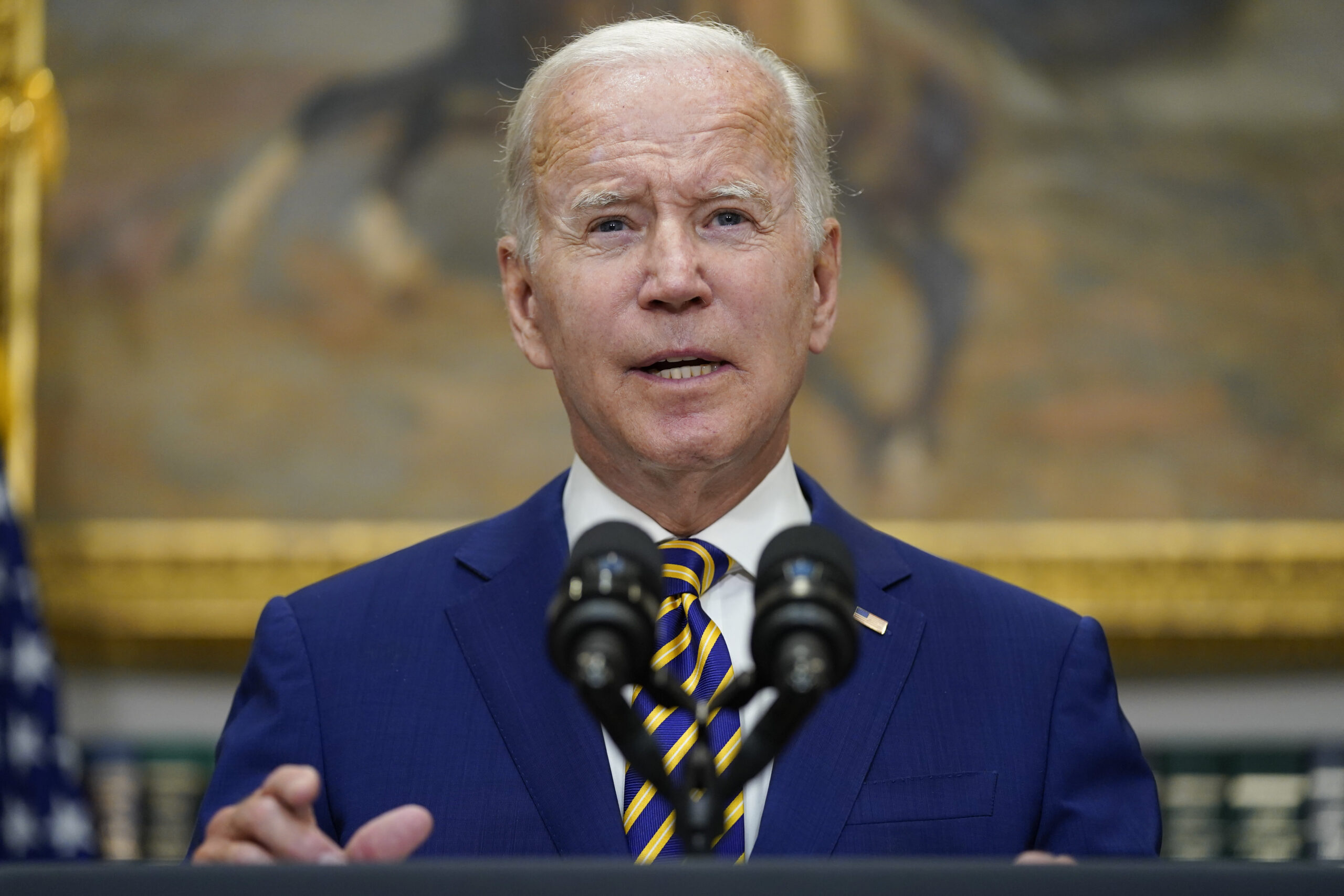 WATCH LIVE: President Biden delivers speech at DNC event ahead of midterm elections