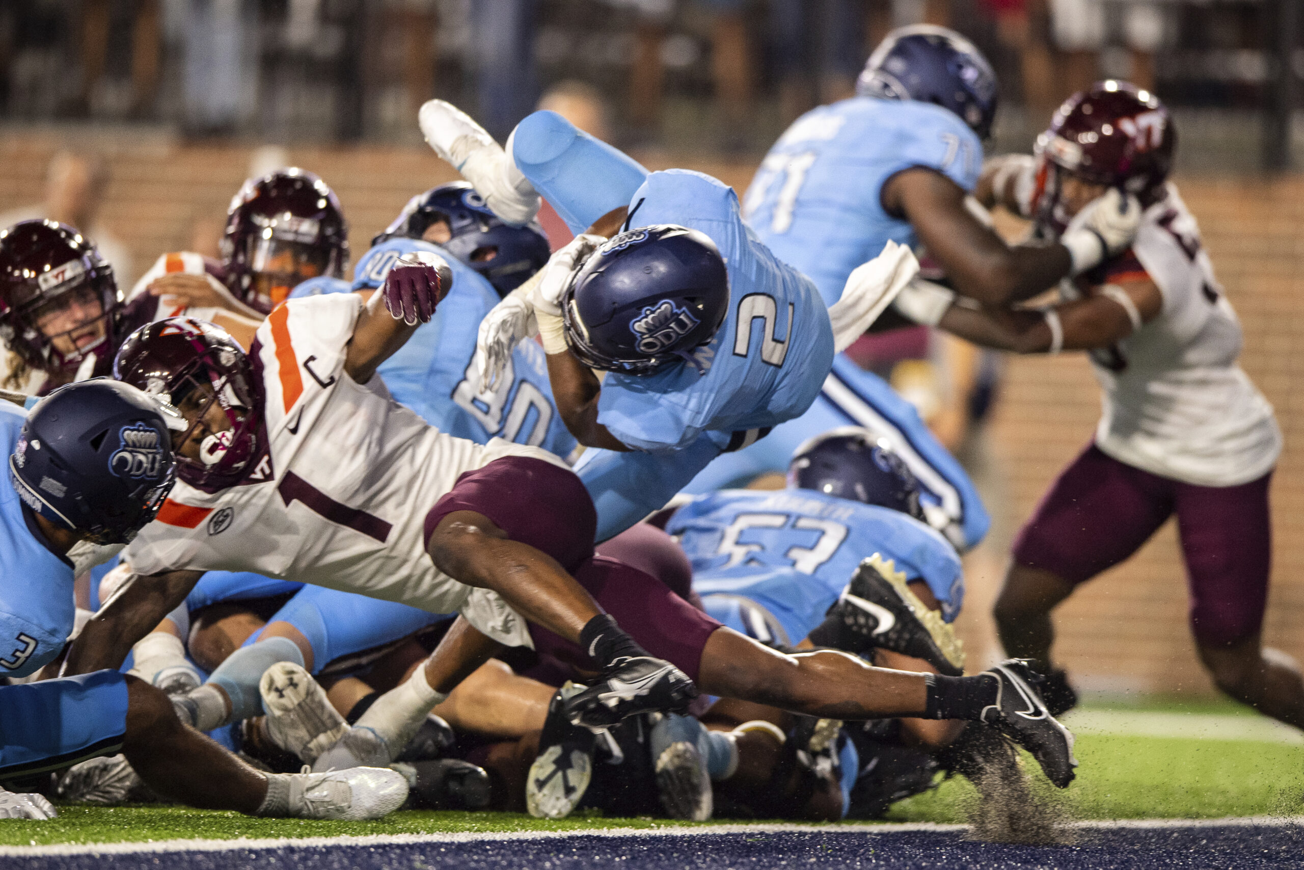 Virginia Tech coaches get stuck in elevator during halftime with Old Dominion