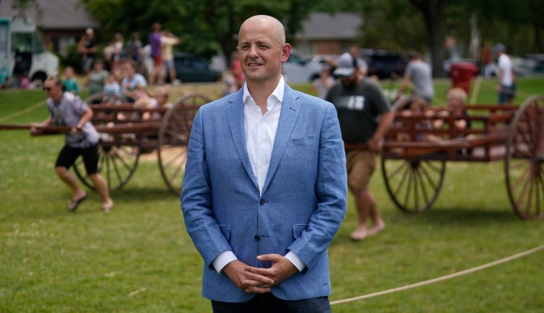 Senate wannabe Evan McMullin tries to cash in on former status as a spook