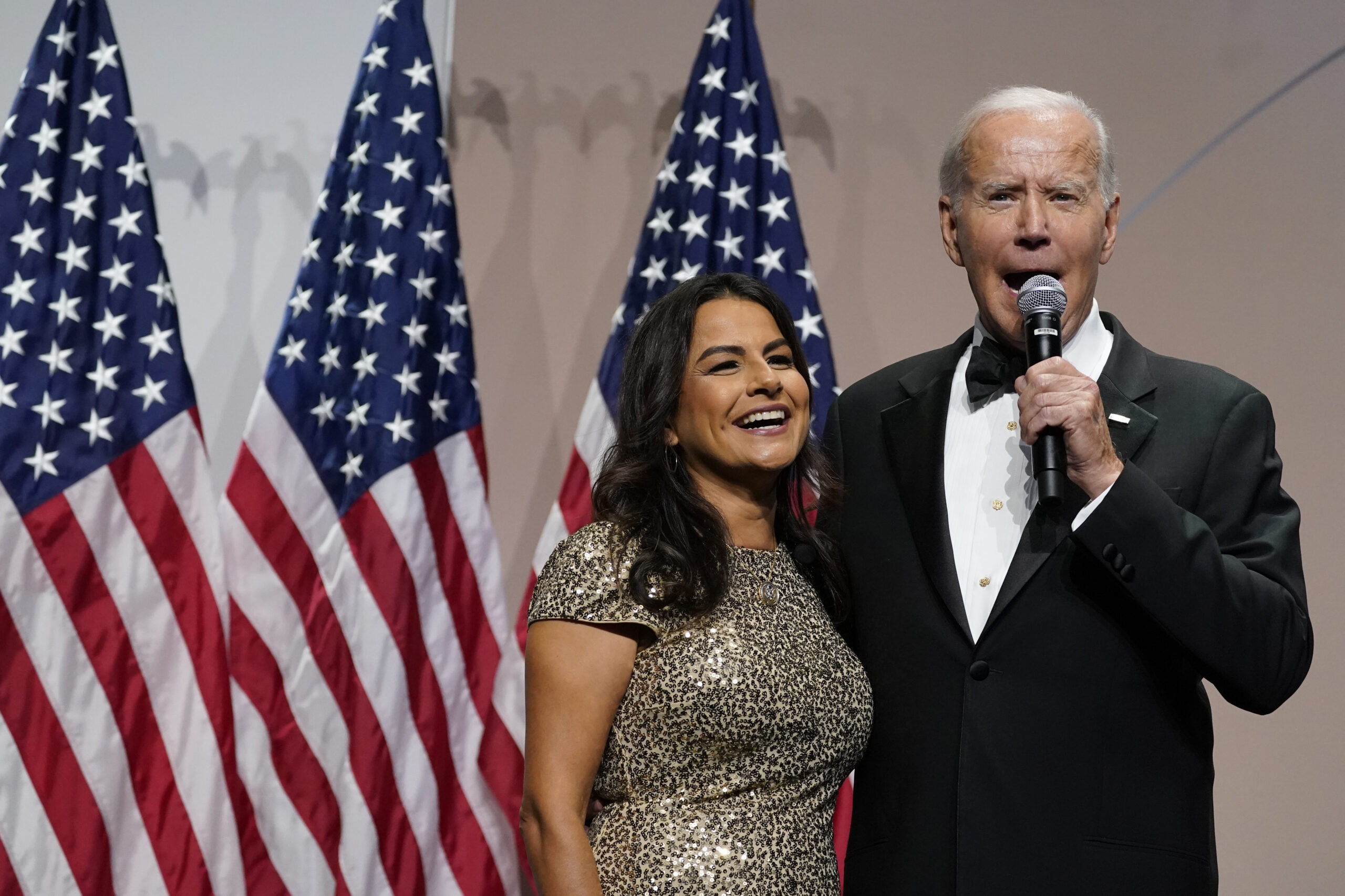 Biden: DeSantis and Abbott ‘un-American’ for using immigrants as ‘props’