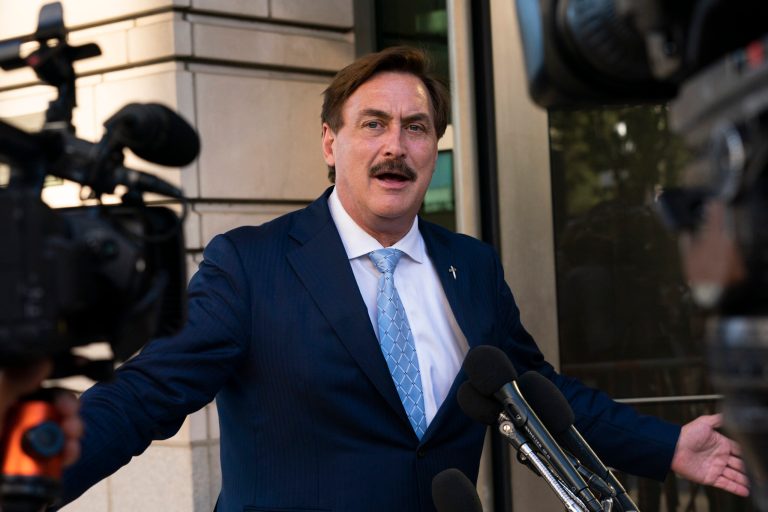 WATCH: MyPillow CEO Mike Lindell says he won’t take RNC paycheck if elected chairman