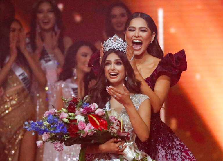 FILE - Miss Universe 2020 Andrea Meza, right, crowns India's Harnaaz Sandhu as Miss Universe 2021 during the 70th Miss Universe pageant, Monday, Dec. 13, 2021, in Eilat, Israel. New Orleans will be the site of the 71st Miss Universe contest, bringing together nearly 90 women contestants from around the world in January 2023, the Miss Universe Organization said. 