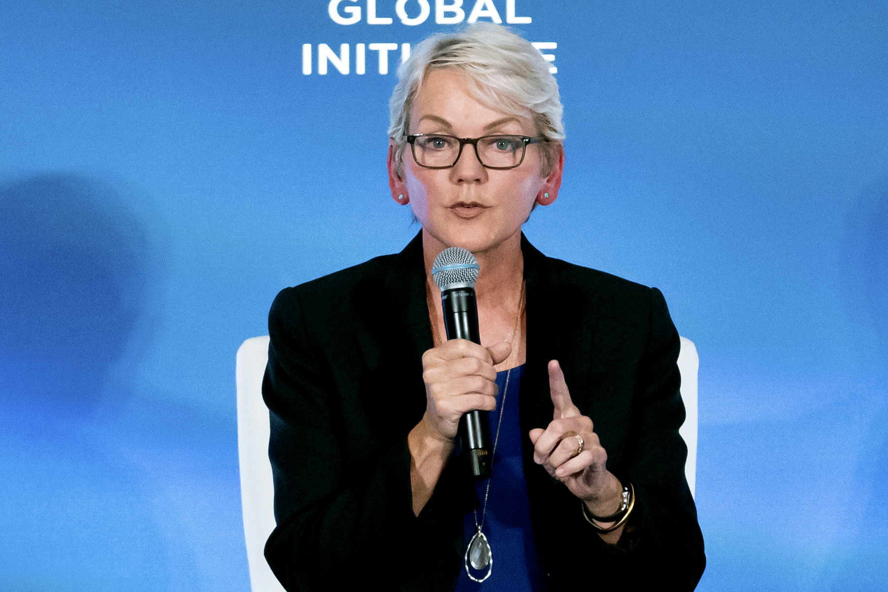Oil industry implores Granholm to ‘disavow’ export limits after bitter meeting